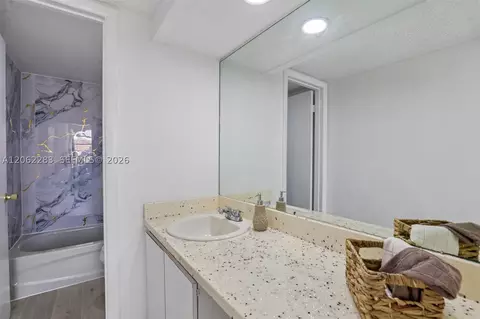 Bath - 1900 W 68th St #B203, Hialeah, FL 33014 photo 5 of 5