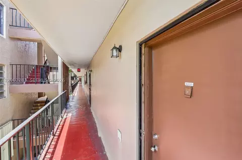 Entry Way - 1900 W 68th St #B203, Hialeah, FL 33014 photo 1 of 2