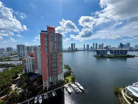3330 NE 190th St #2711, Aventura, FL 33180