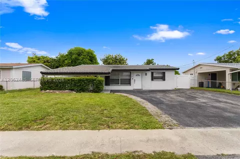 1000 NW 23rd Ter, Pompano Beach, FL 33069