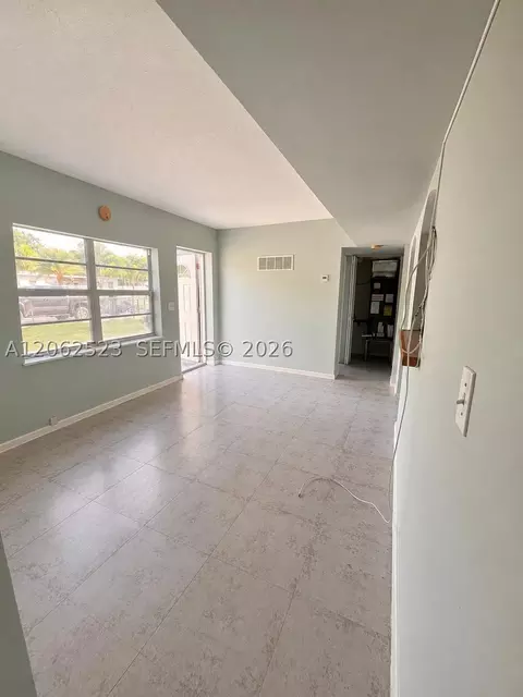 15485 Harrison Dr, Homestead, FL 33033
