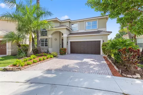 16745 NW 12th Ct, Pembroke Pines, FL 33028