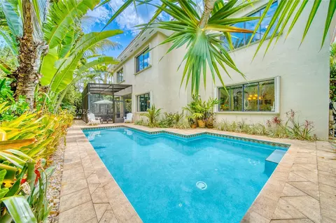 7601 SW 187th St, Cutler Bay, FL 33157