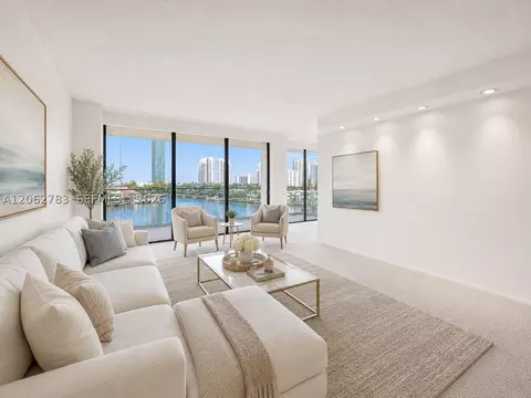 19707 Turnberry Way #7F, Aventura, FL 33180