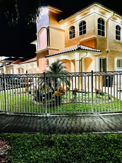 Undisclosed, Miami, FL 33185