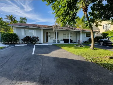 7761 NW 42nd Pl, Coral Springs, FL 33065