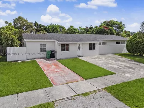 11271 SW 176th St, Miami, FL 33157