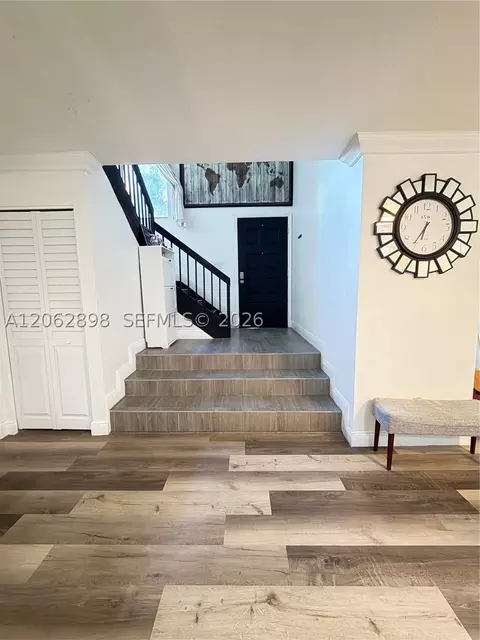2041 Bayberry Dr, Pembroke Pines, FL 33024