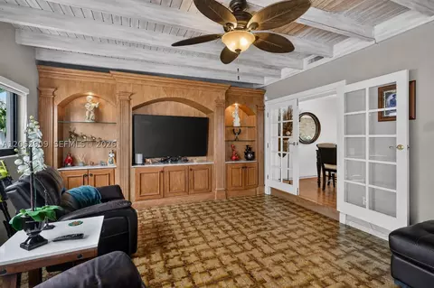 Other - Undisclosed, Hialeah, FL 33012 photo 10 of 14