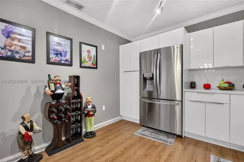 Kitchen - Undisclosed, Hialeah, FL 33012 photo 6 of 6
