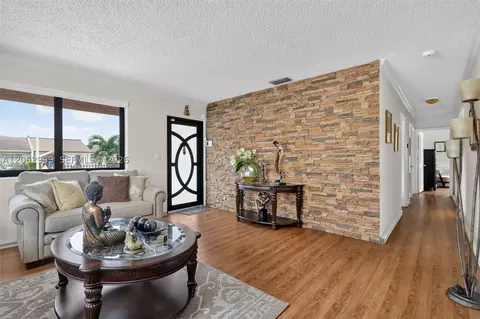 Other - Undisclosed, Hialeah, FL 33012 photo 8 of 14