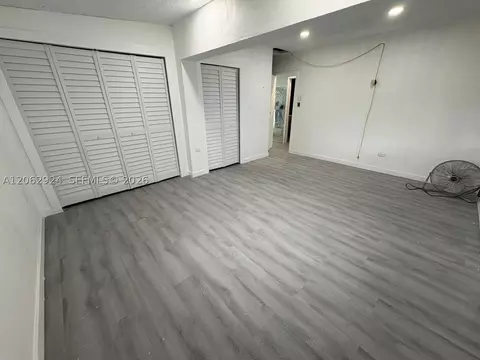 2531 NW 88th St, Miami, FL 33147