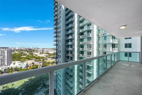 1800 N Bayshore Dr #2410, Miami, FL 33132