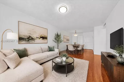 1250 S Miami Ave #2106, Miami, FL 33130