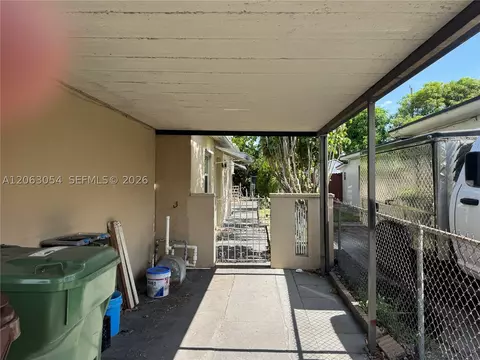 Other - 562 E 44th St, Hialeah, FL 33013 photo 4 of 13