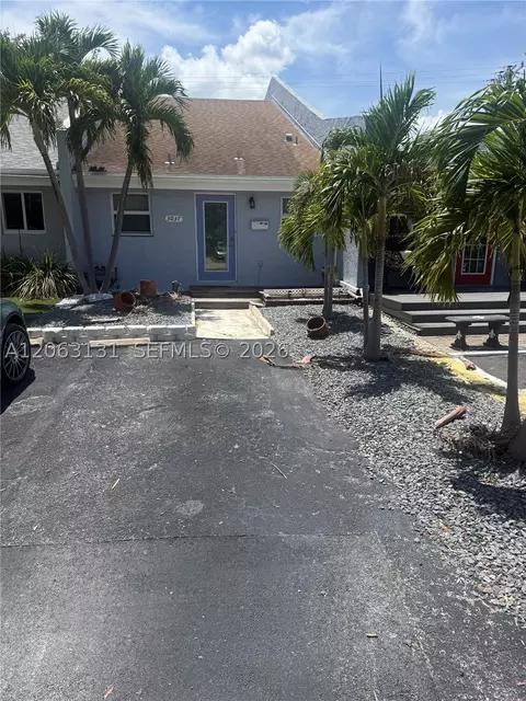 3037 NE 13th Ave, Oakland Park, FL 33334