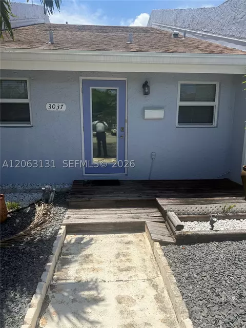 3037 NE 13th Ave, Oakland Park, FL 33334