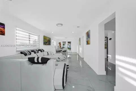 Entry Way - 831 E 10th Pl, Hialeah, FL 33010 photo 1 of 2