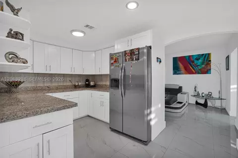 Kitchen - 831 E 10th Pl, Hialeah, FL 33010 photo 6 of 9