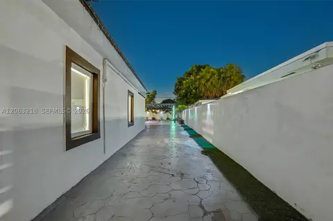 Other - 831 E 10th Pl, Hialeah, FL 33010 photo 30 of 32