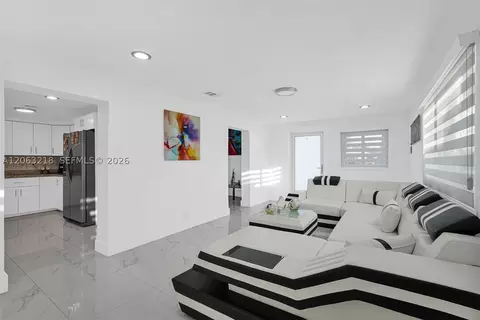 Other - 831 E 10th Pl, Hialeah, FL 33010 photo 12 of 32