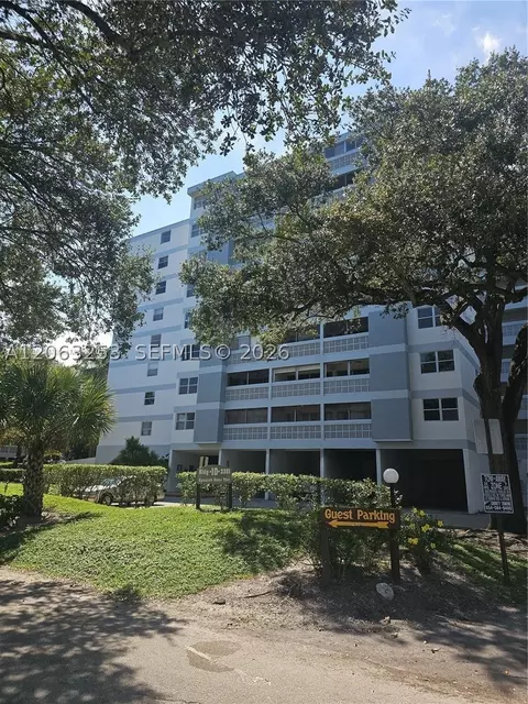3301 Spanish Moss Ter #708, Lauderhill, FL 33319