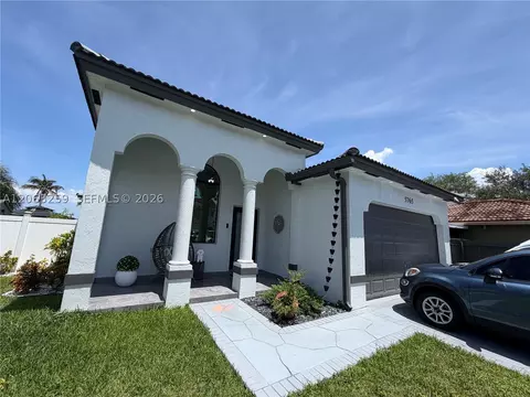 5765 SW 151st Ave, Miami, FL 33193