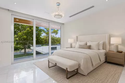 Bedroom - 6300 Moss Ranch Rd, Pinecrest, FL 33156 photo 2 of 3