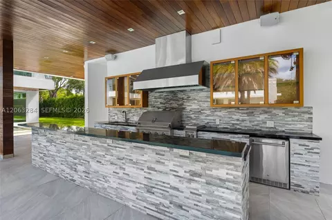 Kitchen - 6300 Moss Ranch Rd, Pinecrest, FL 33156 photo 1 of 1