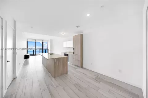 480 NE 31st St #2003, Miami, FL 33137