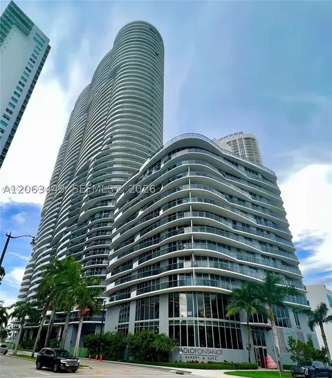 488 NE 18th St #3000, Miami, FL 33132
