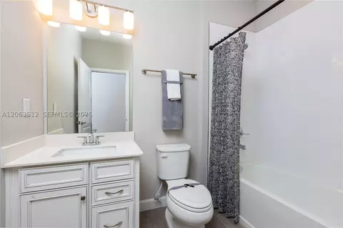 Bath - 122 Terra Pines Blvd, Saint Augustine, FL 32092 photo 3 of 4