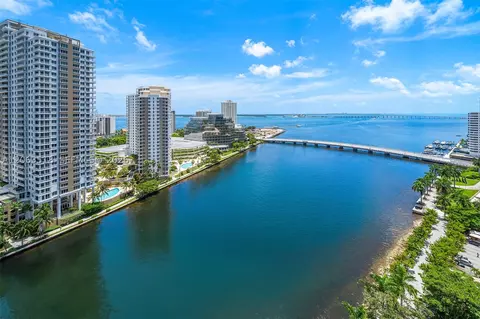 495 Brickell Ave #1802, Miami, FL 33131