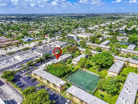 5168 NE 6th Ave #416, Oakland Park, FL 33334