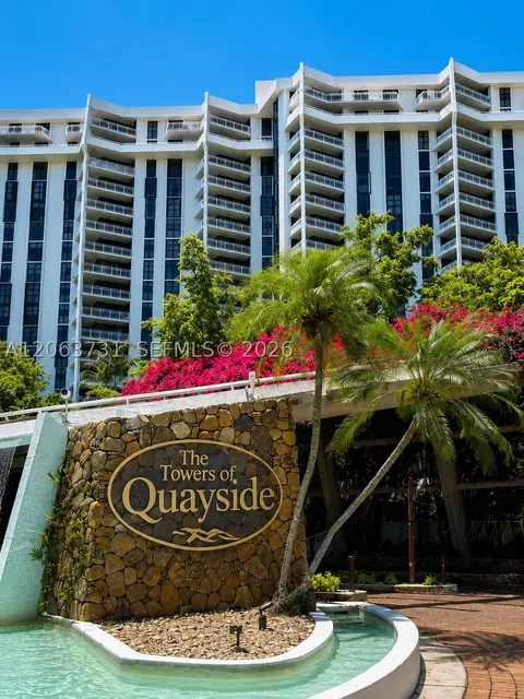 4000 Towerside Ter #301, Miami, FL 33138