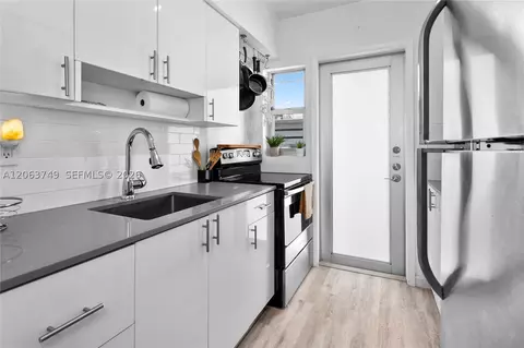 641 Espanola Way #24, Miami Beach, FL 33139