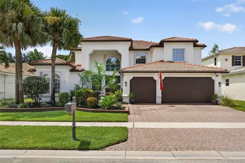 9570 Campi Dr, Lake Worth, FL 33467