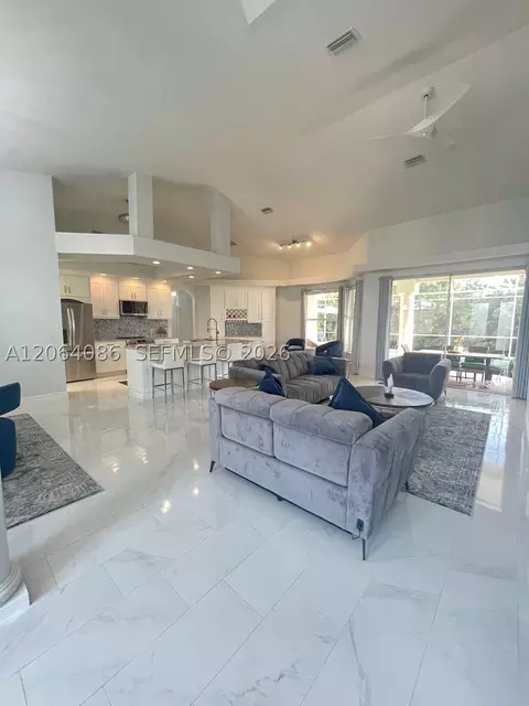 8268 S Southwind, Fort Myers, FL 33908
