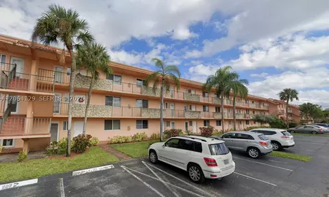 5950 Del Lago Cir #201, Sunrise, FL 33313