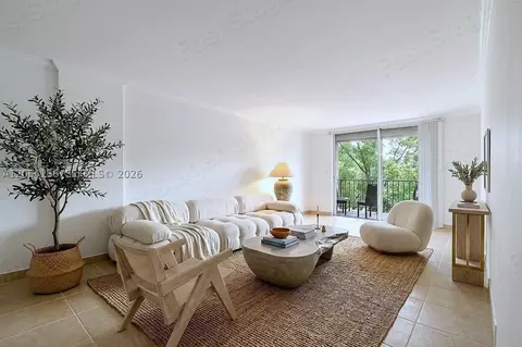 1465 NE 123rd St #416, North Miami, FL 33161
