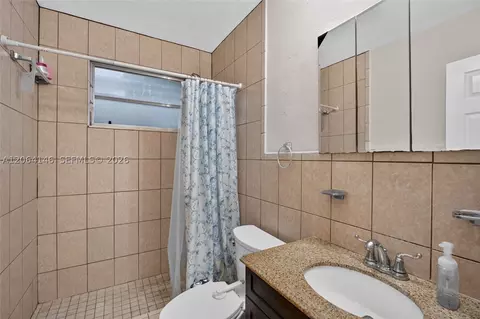 Bath - 210 E 10th St, Hialeah, FL 33010 photo 1 of 3