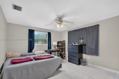 Bedroom - 210 E 10th St, Hialeah, FL 33010 photo 4 of 6
