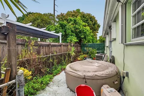 Exterior - 210 E 10th St, Hialeah, FL 33010 photo 3 of 3
