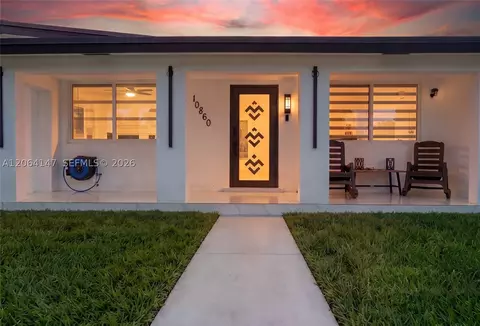 10860 SW 217th Ter, Miami, FL 33170