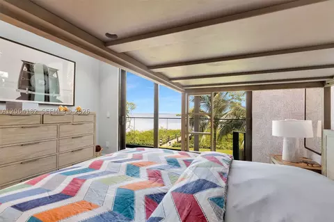 Bedroom - 39 Mutiny Pl, Key Largo, FL 33037 photo 6 of 16