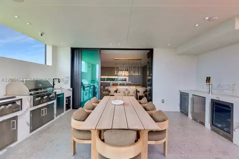 Kitchen - 39 Mutiny Pl, Key Largo, FL 33037 photo 5 of 5