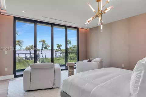 Bedroom - 39 Mutiny Pl, Key Largo, FL 33037 photo 2 of 16