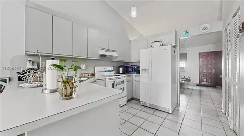 Other - 5465 W 21st Ct, Hialeah, FL 33016 photo 1 of 7