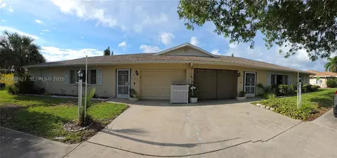613 SE 46th Ter UNIT A-B, Cape Coral, FL 33904
