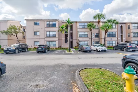 2866 S University Dr #5307, Davie, FL 33328